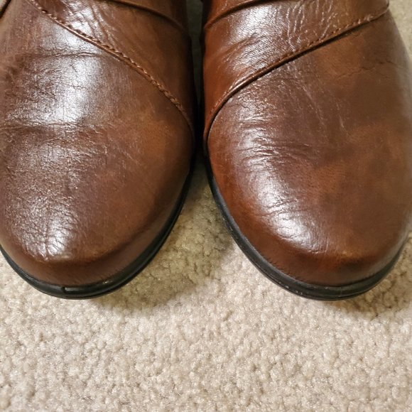 Easy Street Brown Heeled Shoes Size 9 - Picture 6 of 7